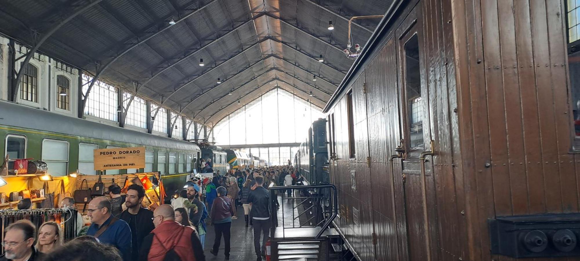 Апартаменты La Estacion Мадрид Экстерьер фото